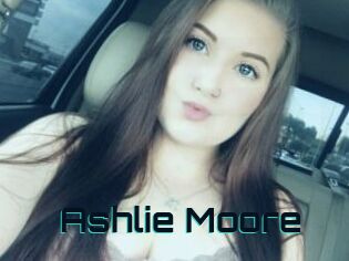 Ashlie_Moore