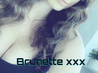 Brunette_xxx