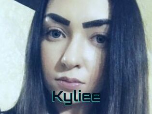 Kyliee_