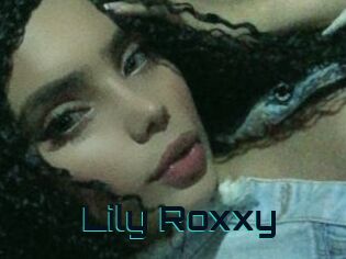 Lily_Roxxy