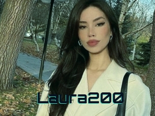 Laura200