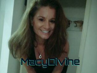 Macy_Divine