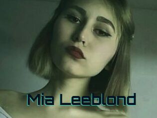 Mia_Leeblond