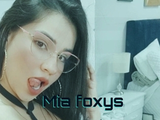 Mia_foxys