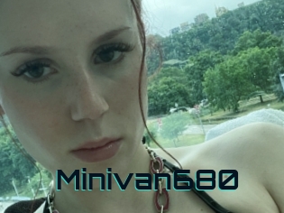 Minivan680