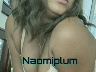 Naomiplum