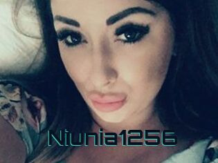 Niunia1256