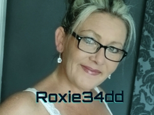 Roxie34dd