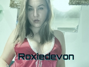 Roxiedevon