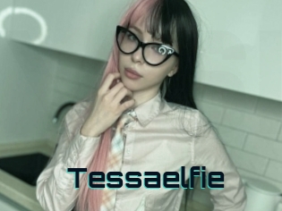 Tessaelfie