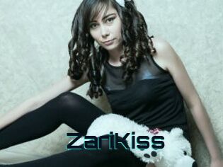 ZariKiss